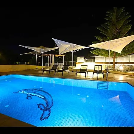 فندق The Farrys Boutique 3*